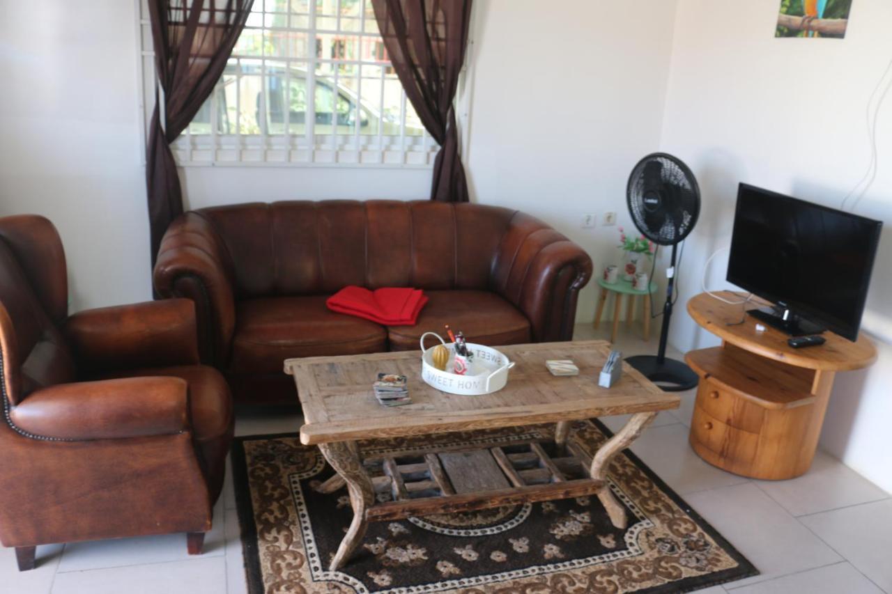 Dubbel Woonhuis Selderiestraat Paramaribo Exteriör bild